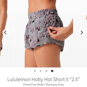 Lululemon Hotty Hot Shorts II Size 4 Floral Flux Multi / Raceway Gray NWT 2 1/2”